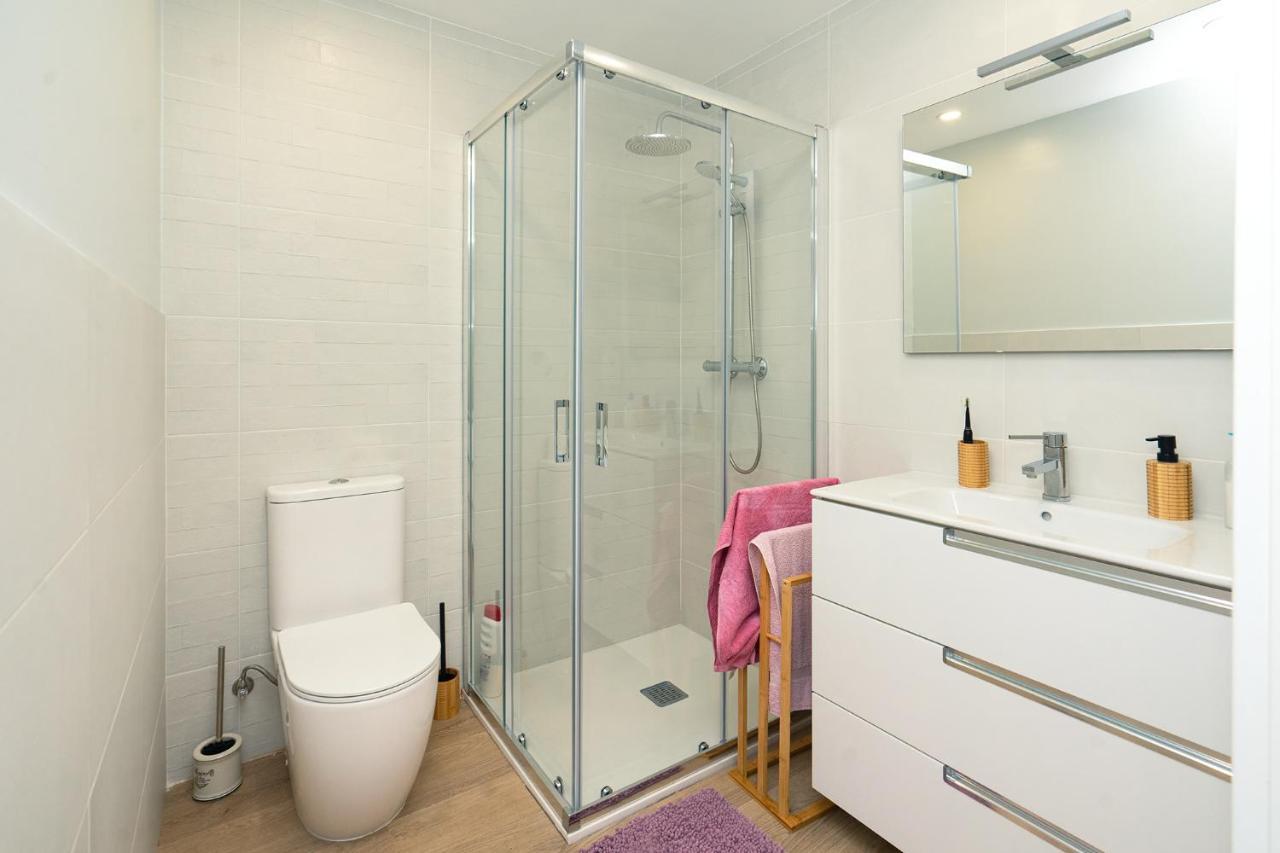 Urbanizacion Con Piscina Arnelas Sanxenxo Exterior photo